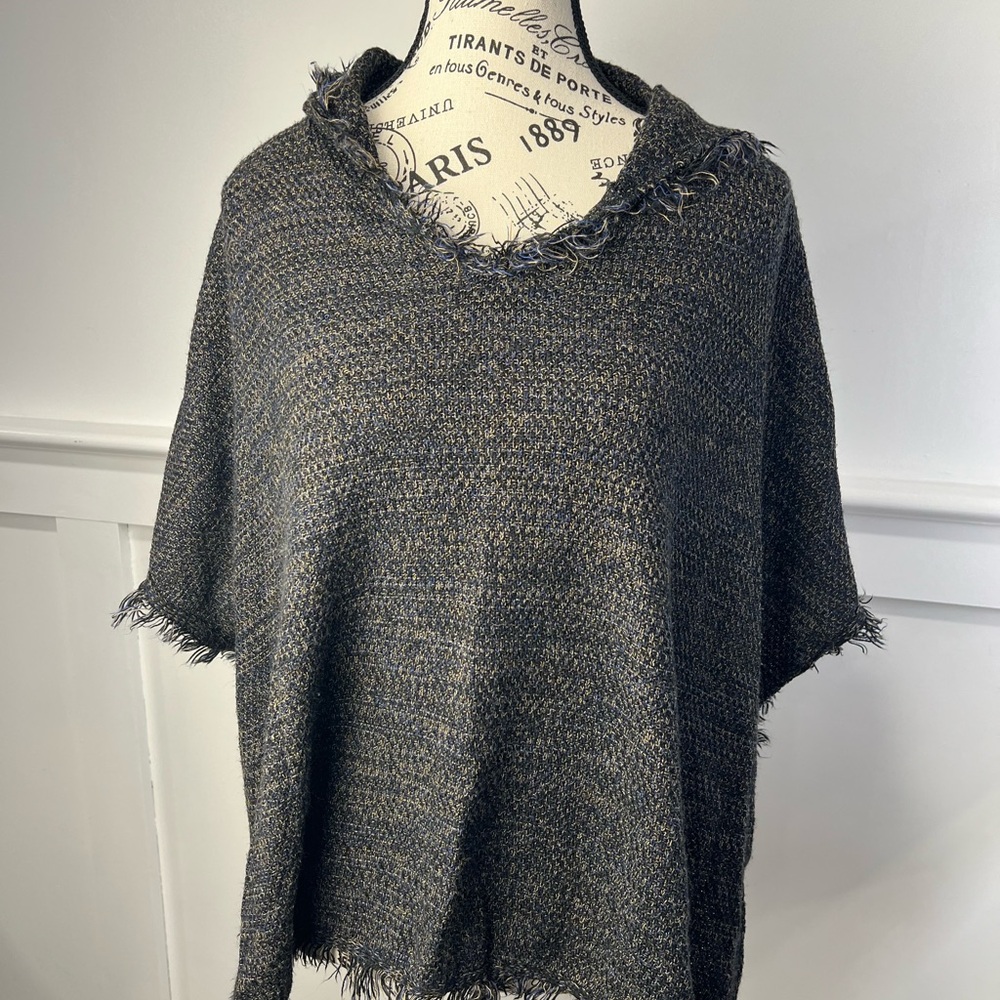 Gray/Blue Knit Shrug with Frayed Edges